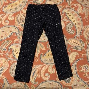 5/8th Nike Running Legging Capri in XS